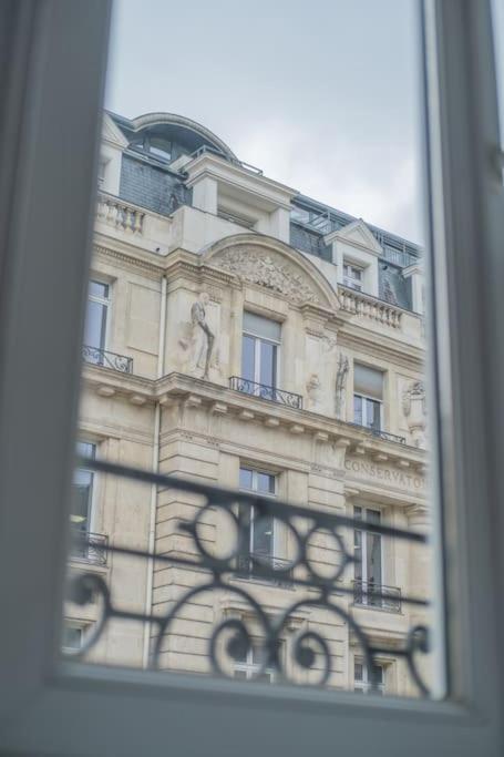 L'ange Au Sourire